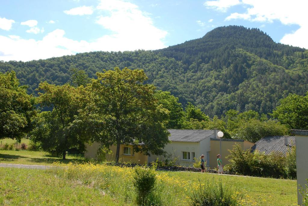 Vvf Les Cevennes Hotell Bédouès Eksteriør bilde